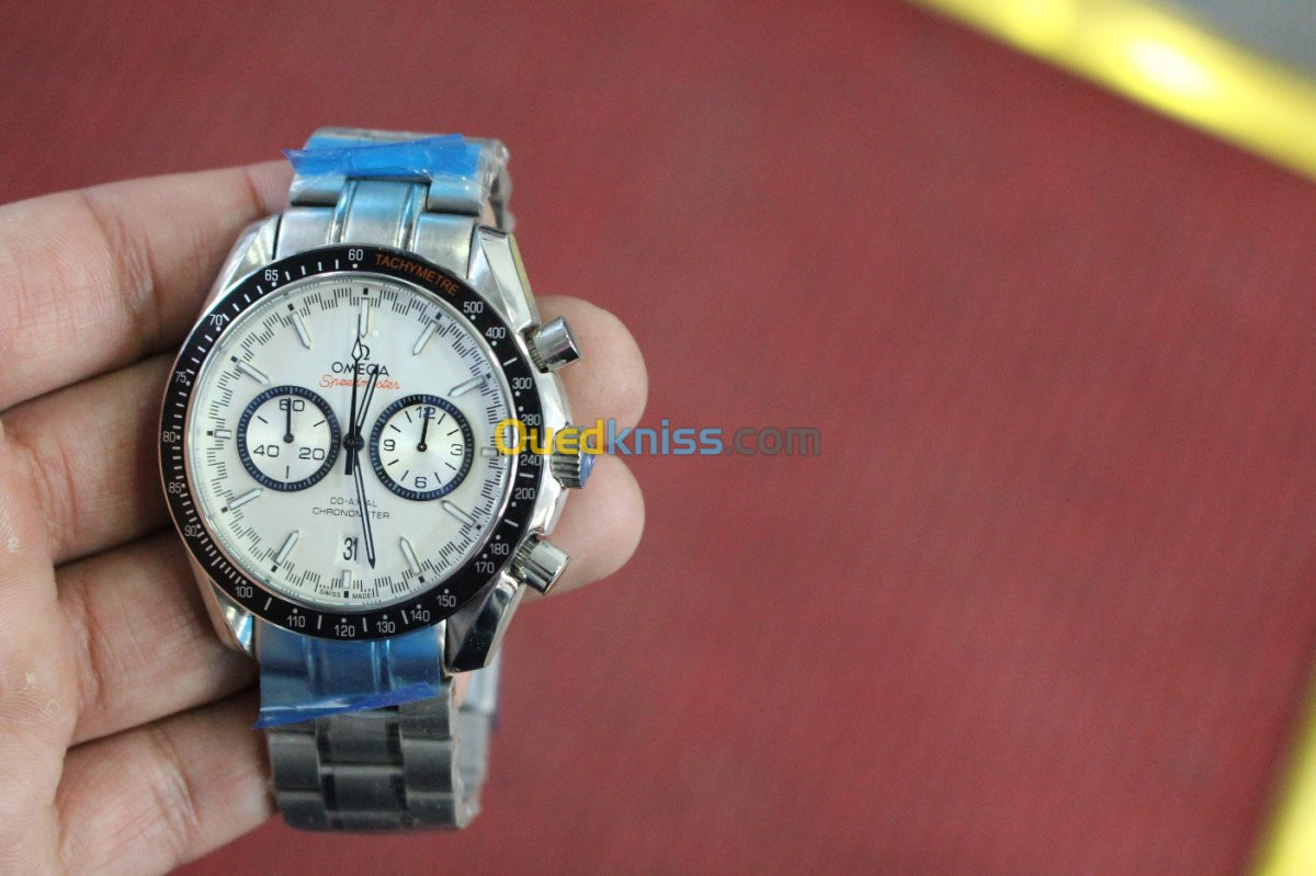 Montres OMEGA Speedmaster ® 