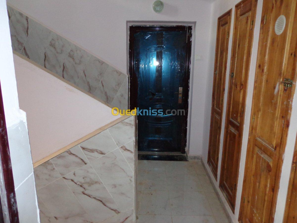 Vente Appartement F4 Relizane Oued rhiou