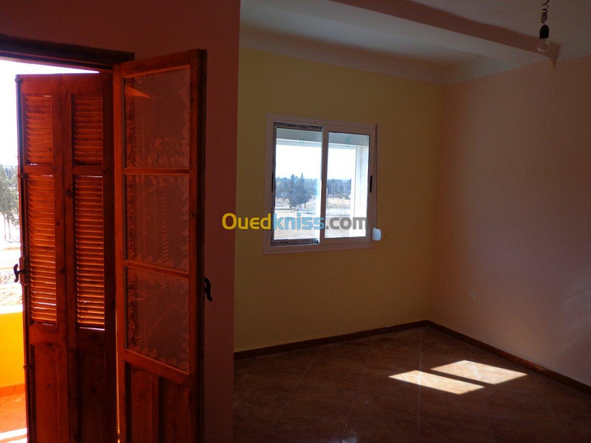 Vente Appartement F4 Relizane Oued rhiou