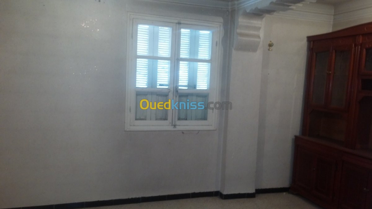 Location Appartement F3 Setif El ouricia