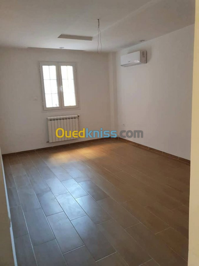 Location Appartement F4 Alger Draria