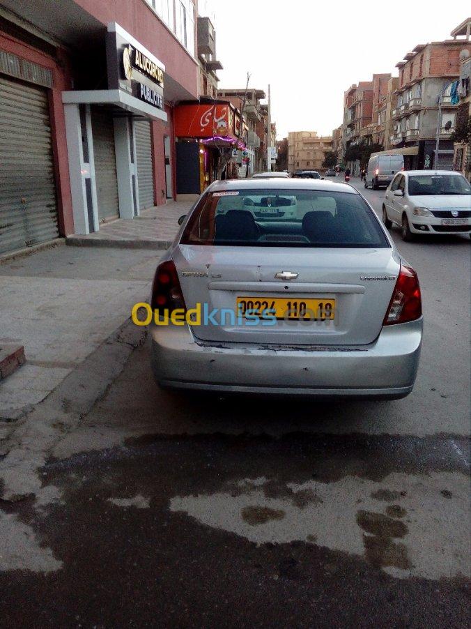 Chevrolet Optra 4 portes 2010 