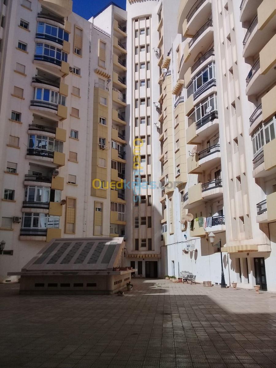 Vente Appartement F4 Oran Bir el djir