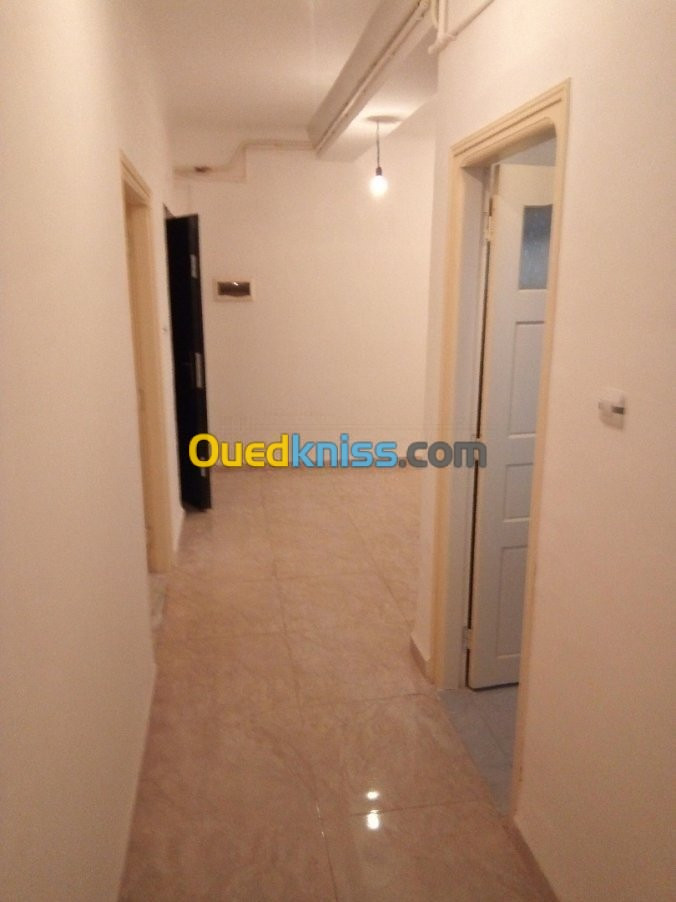 Vente Appartement F4 Alger Bordj el bahri