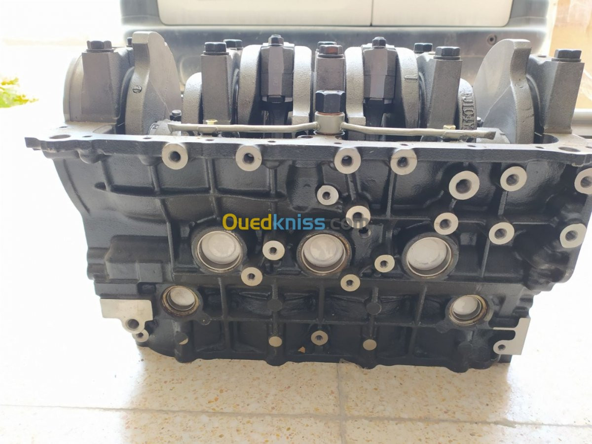 DEMI MOTEUR GONOW DIESEL TURBO