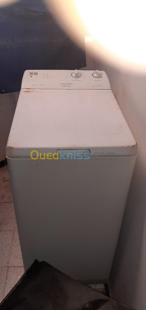 A vendre une machine à laver