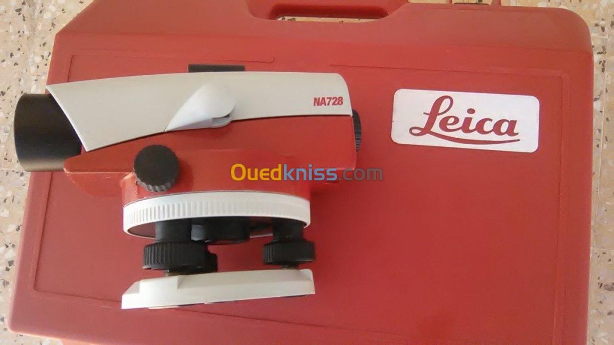 LEICA   NIVEAU NA 720  NA 724