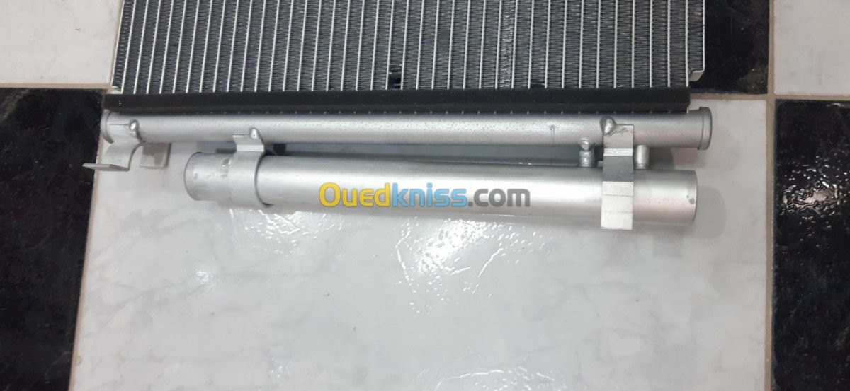 RADIATEUR CLIMATISEUR HYUNDAI TUCSON 