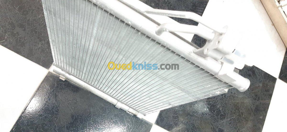 RADIATEUR CLIMATISEUR HYUNDAI TUCSON 