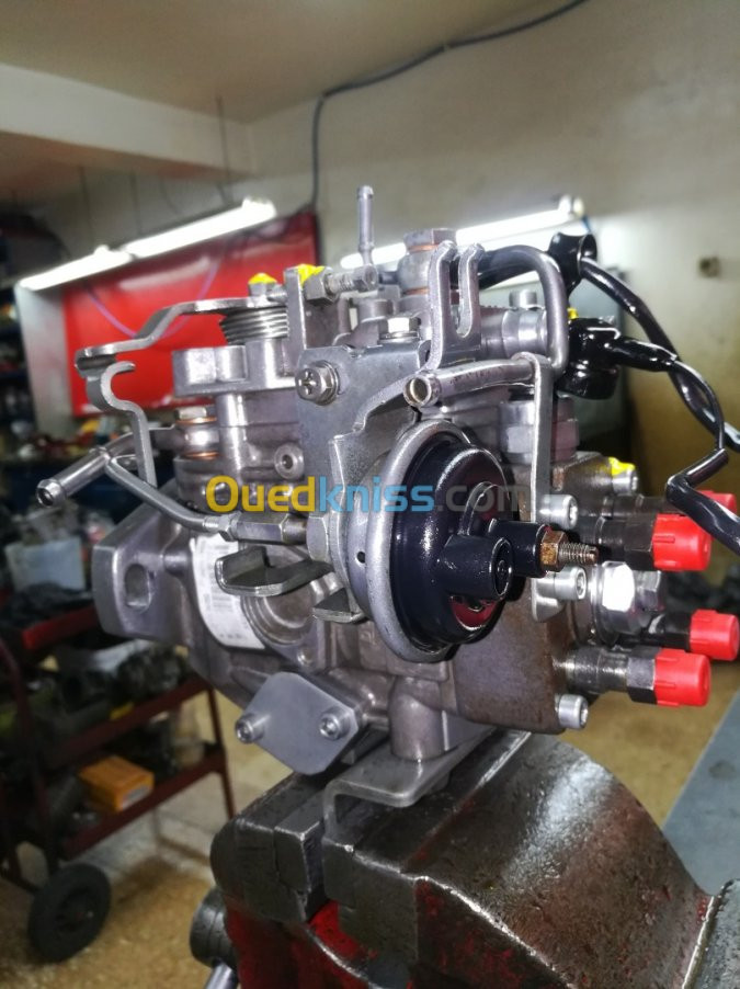 Pompe injection KIA 2700