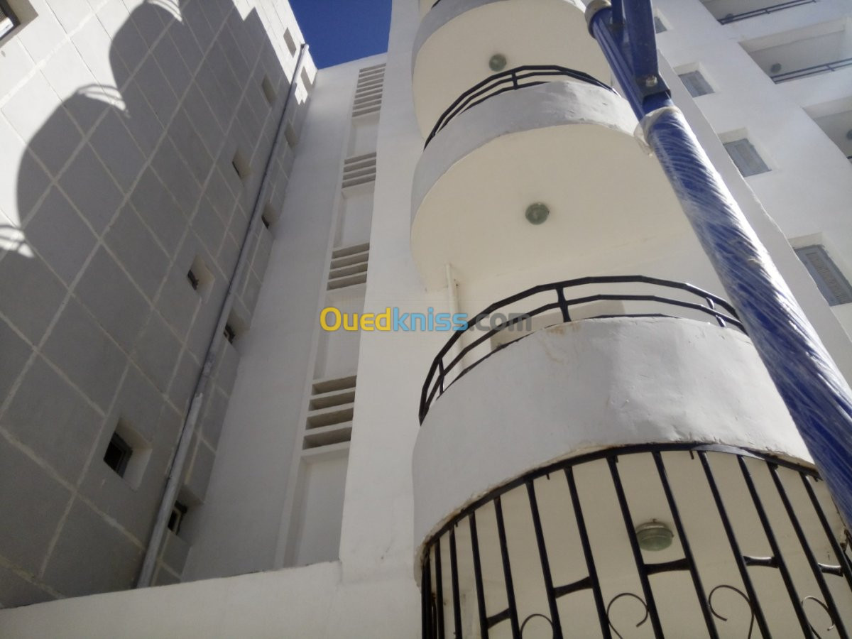 Vente Appartement F3 Alger Hammamet