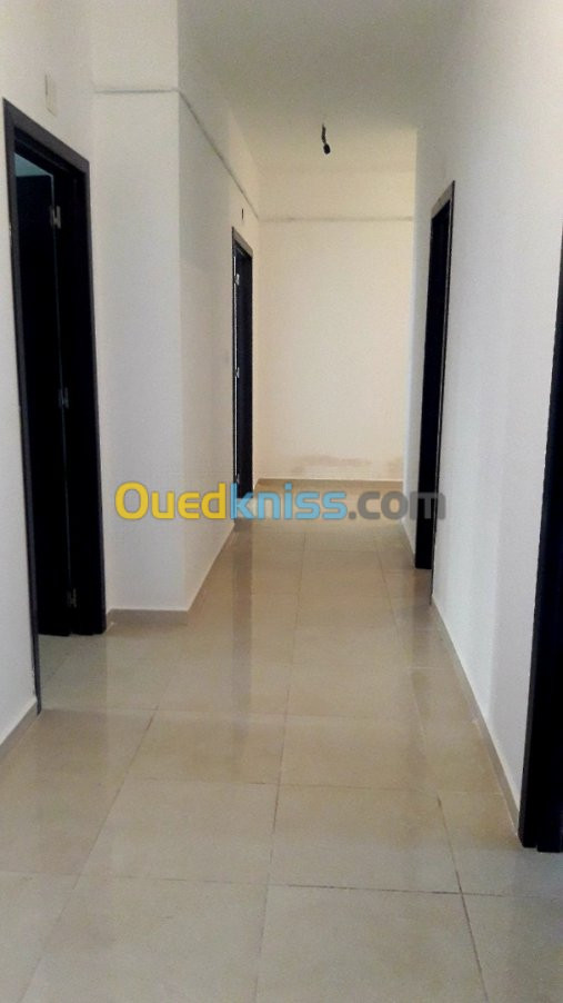 Location Appartement F4 Alger Birkhadem