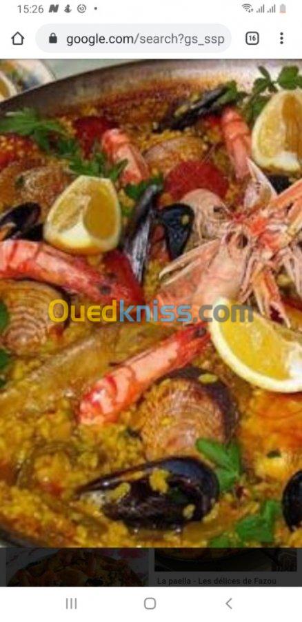 PAELLA  ,HARIRA MAROCAINE ET BOUREK SC