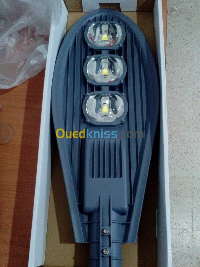 Luminaire COB 50w,100w,150w,180w,200w.