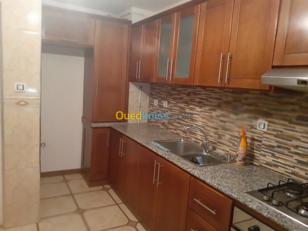 Location Appartement F3 Alger Bab ezzouar