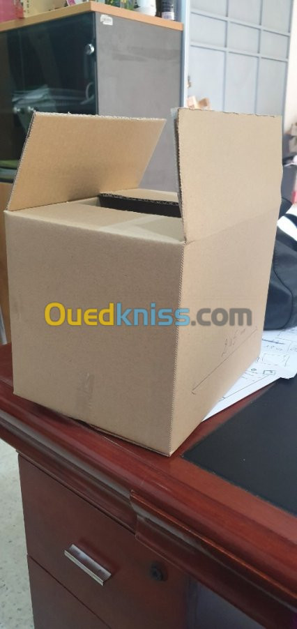 Cartons ondulé et intercalaires 