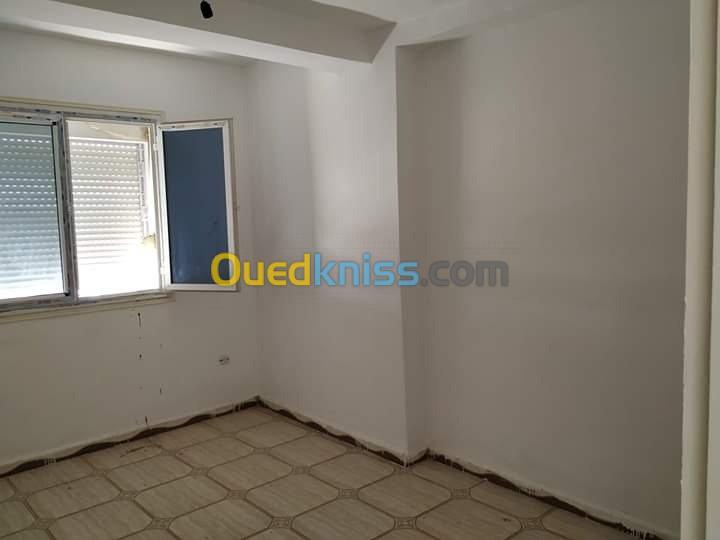 Vente Appartement F4 Relizane Hamri