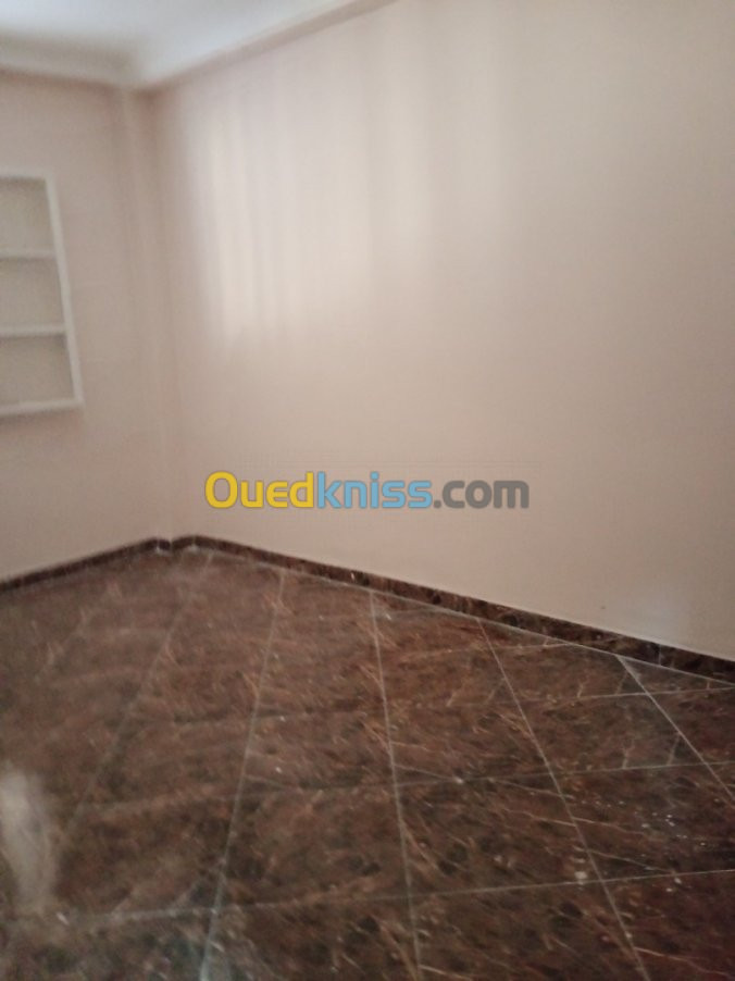 Vente Appartement F3 Oran Bir el djir