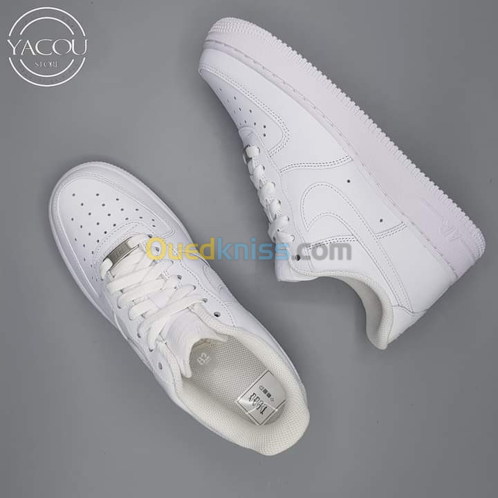 NIKE  AIR FORCE 1 07 ORIGINAL 