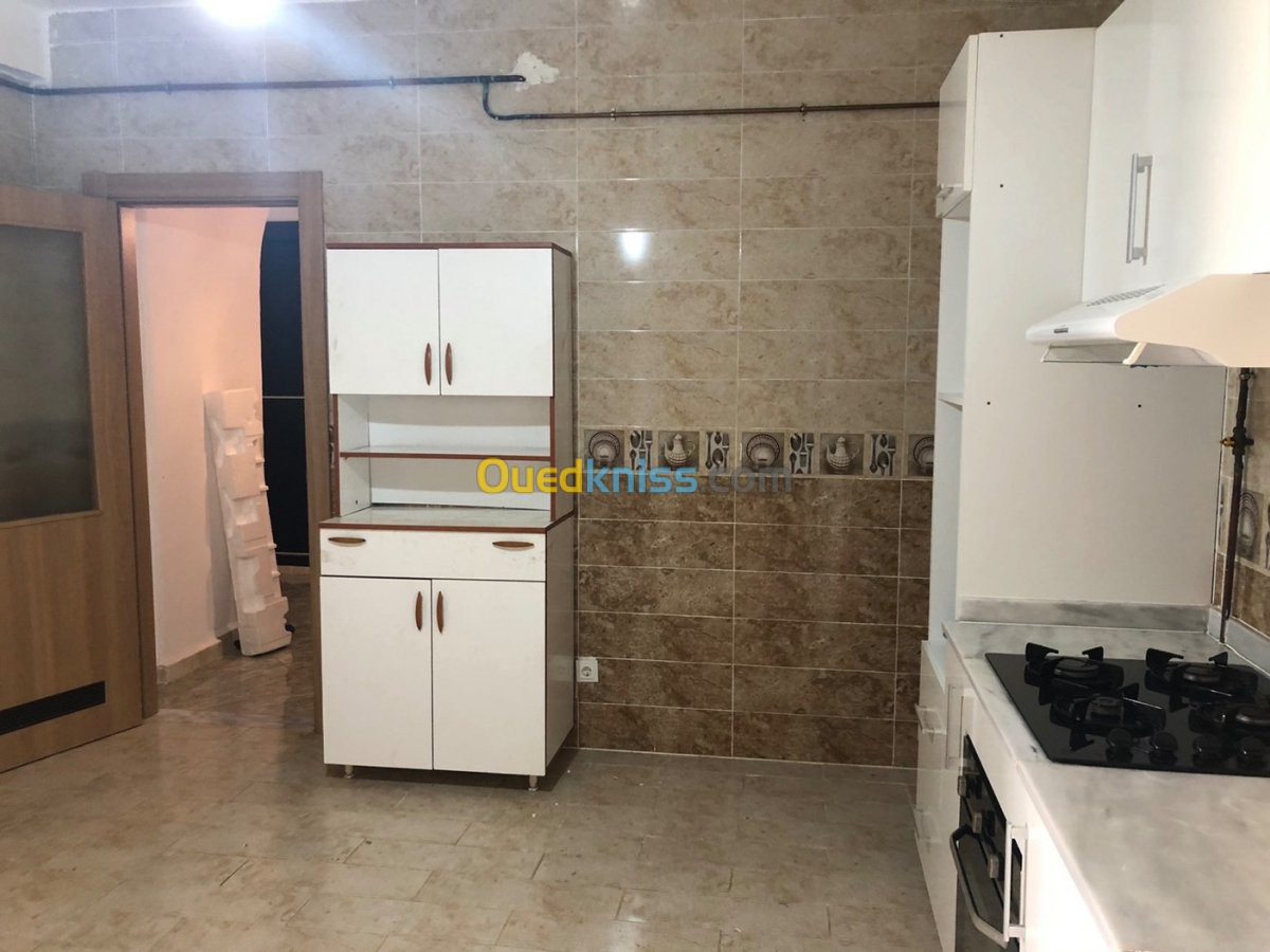 Location Appartement F5 Alger Ain benian