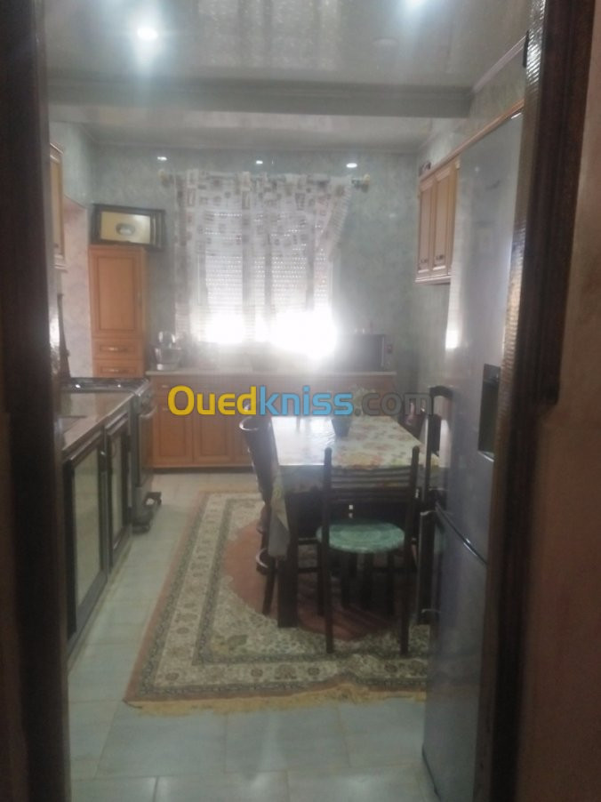 Vente Appartement F5 Skikda El Hadaiek