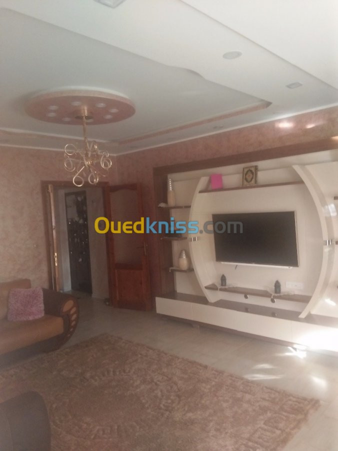 Vente Appartement F5 Skikda El Hadaiek