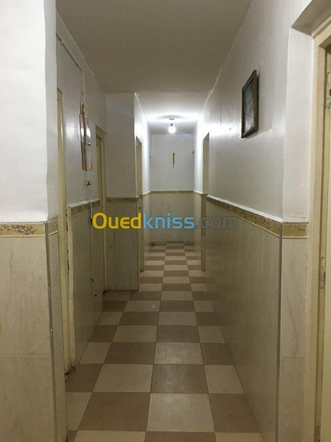 Location Appartement F5 Alger Bab ezzouar