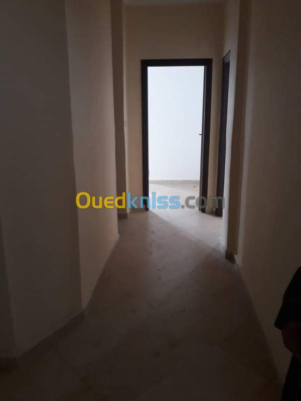 Location Appartement F4 Blida Boufarik