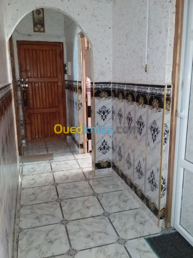 Vente Appartement F3 Mascara Sidi abdeldjebar