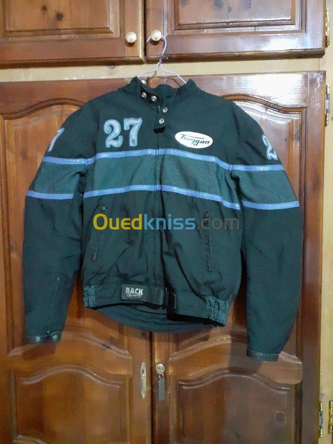 Des vestes moto professionnelles