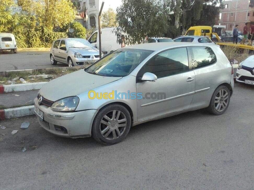 Volkswagen Golf 5 2004 