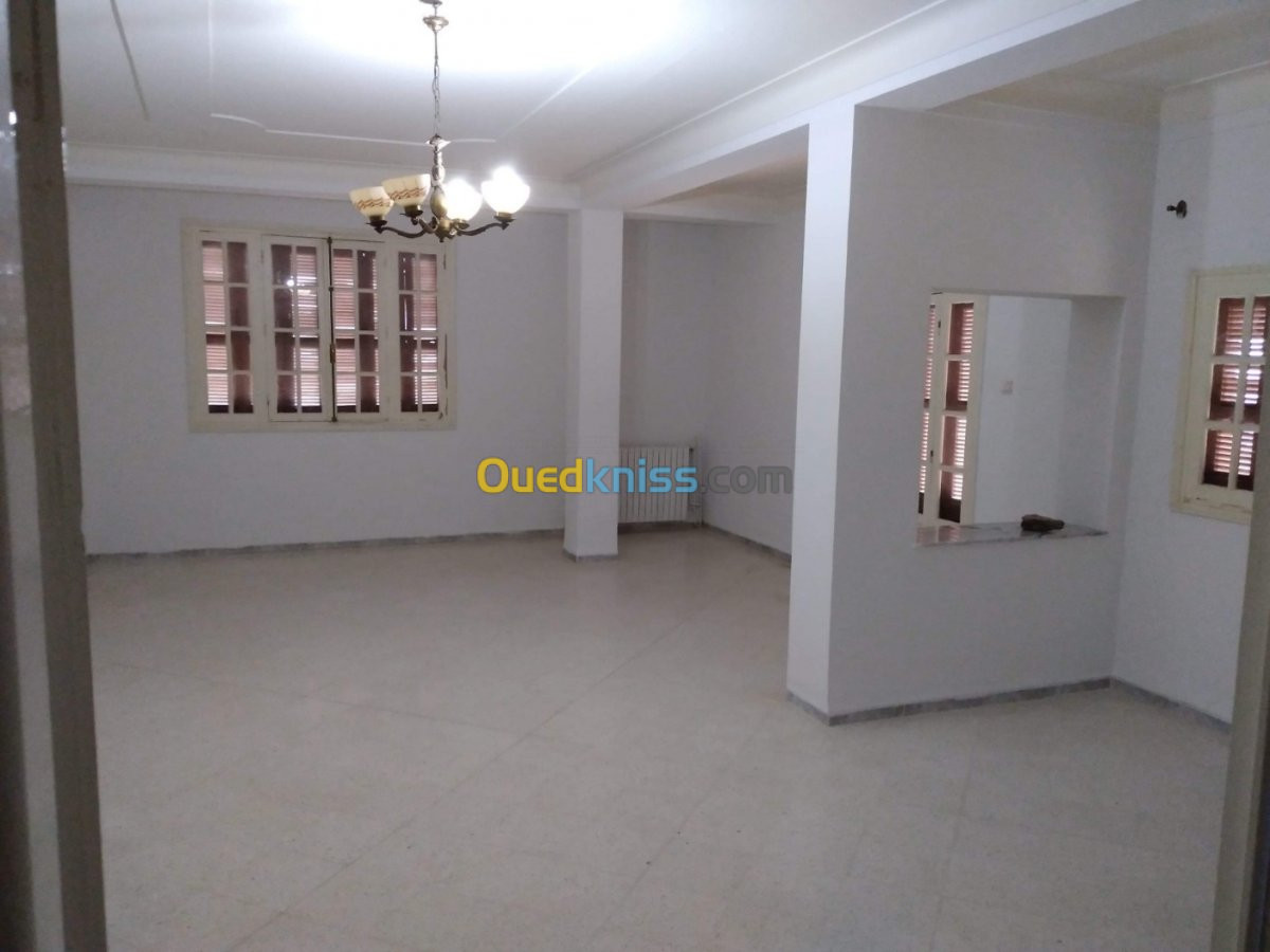 Location Niveau De Villa F3 Alger Bouzareah