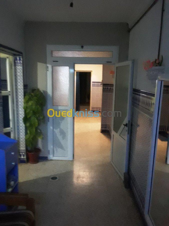 Vente Appartement F4 Bechar Bechar