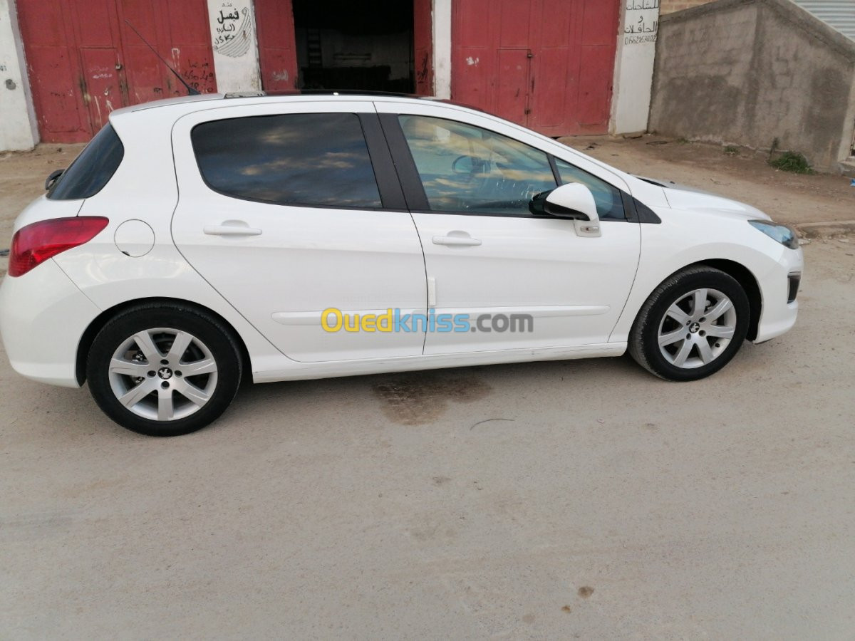 Peugeot 308 2011 Allure