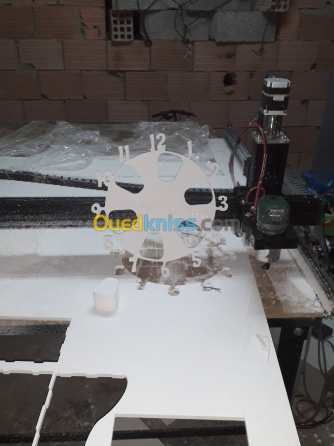 Machin cnc