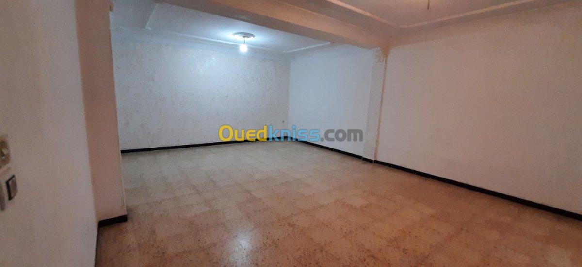 Location Appartement F4 Tiaret Tiaret