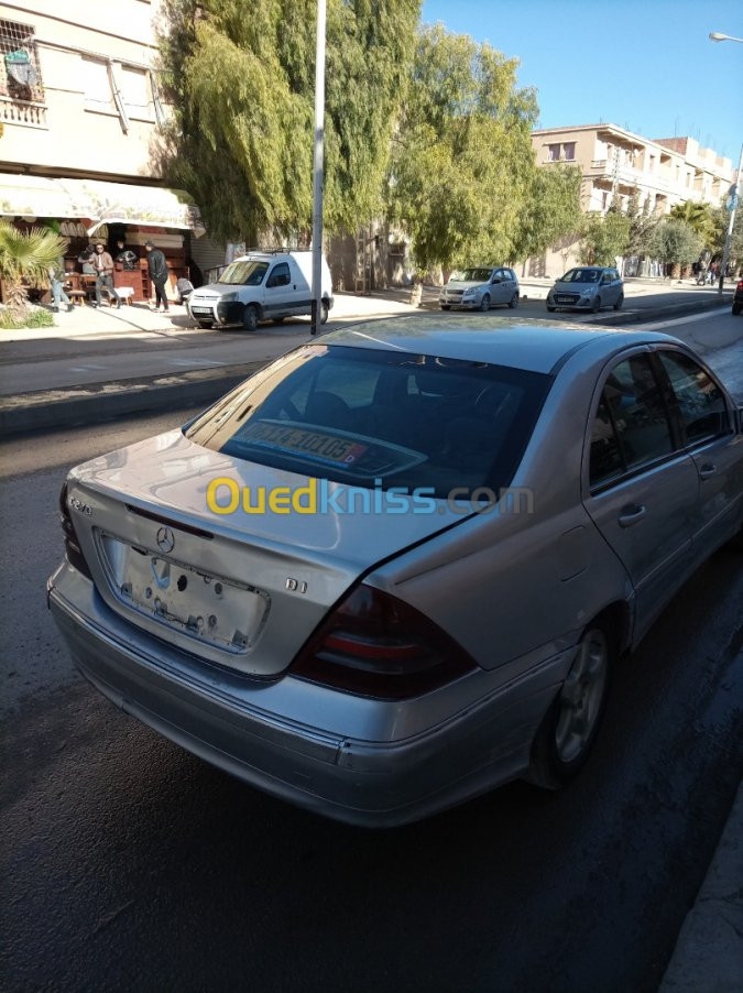 Mercedes Benz Classe C 2001 cdi 270