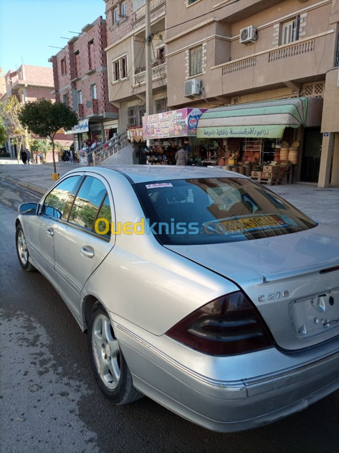 Mercedes Benz Classe C 2001 cdi 270