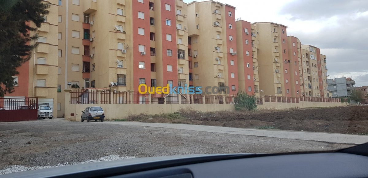 Location Appartement F4 Boumerdès Hammedi