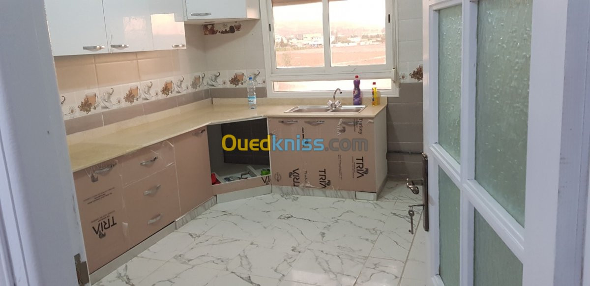 Location Appartement F4 Boumerdès Hammedi