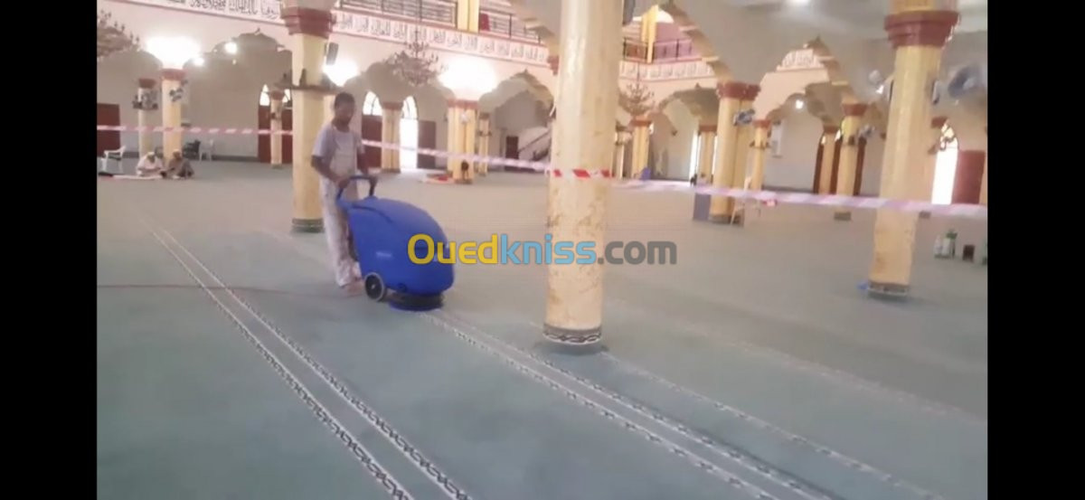 Nettoyage des tapis de mosquée 