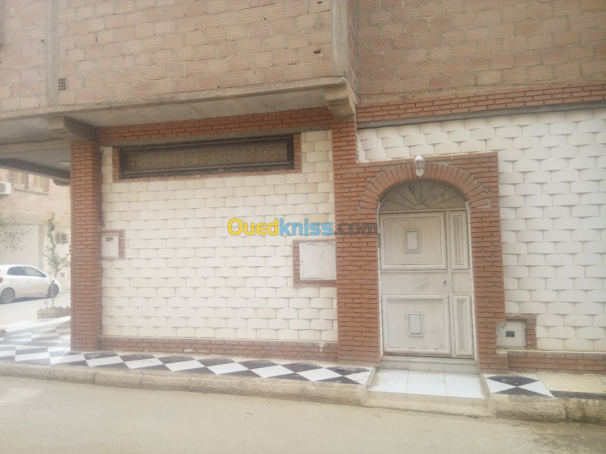 Vente Appartement F5 Biskra Biskra