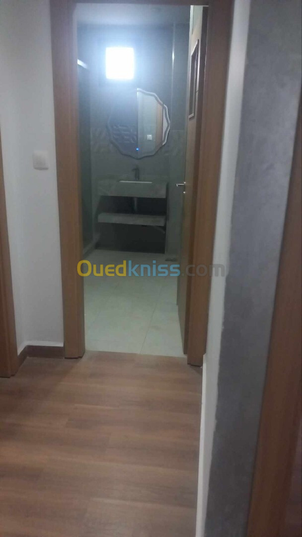 Location Appartement F4 Alger Birkhadem