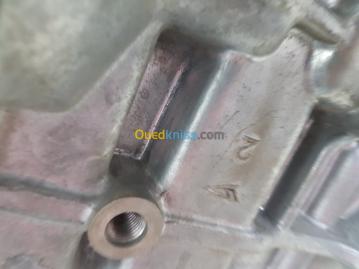 Demi Moteur daihatsu feroza roky