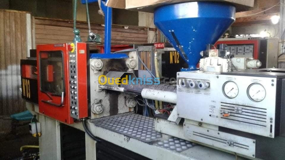 machine injection plastique