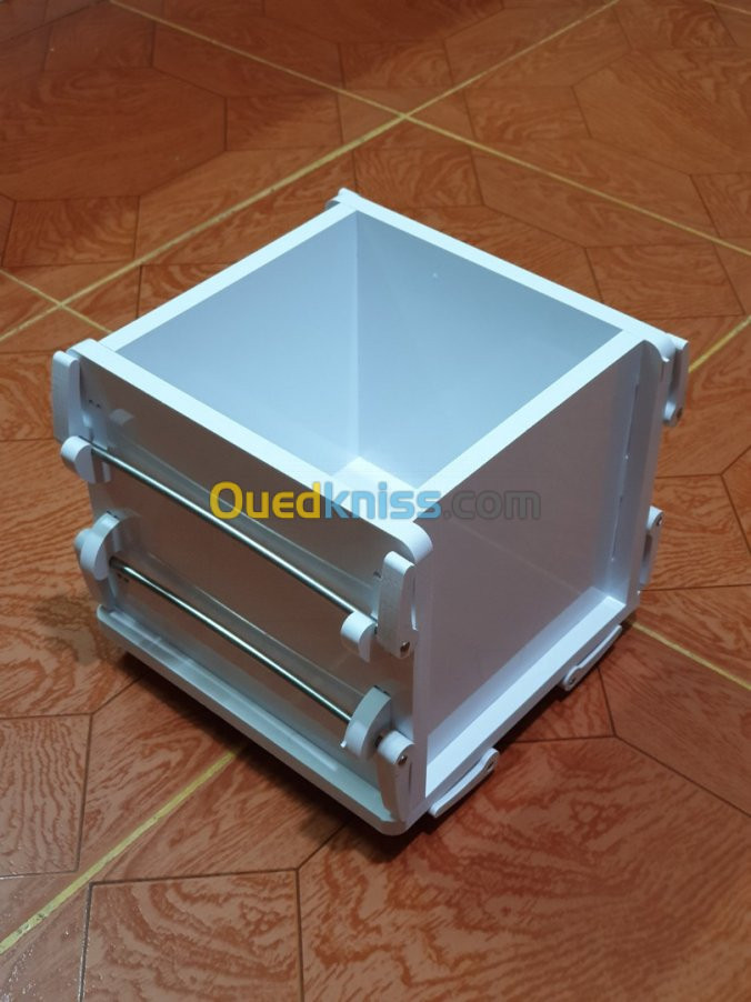 MOULE CUBIQUE pour BETON 15*15*15 CM