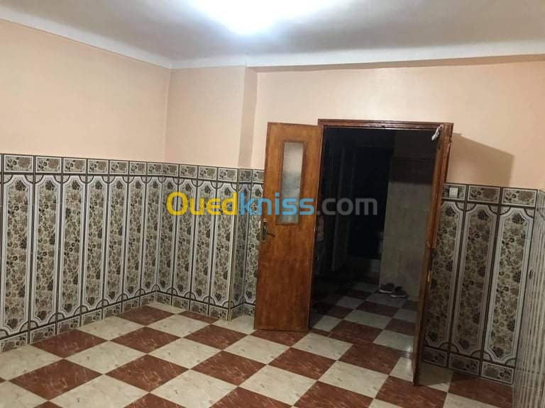 Vente Appartement F3 Ain defla Khemis miliana