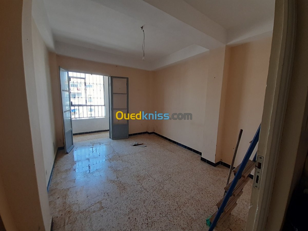 Vente Appartement F4 Tipaza Kolea