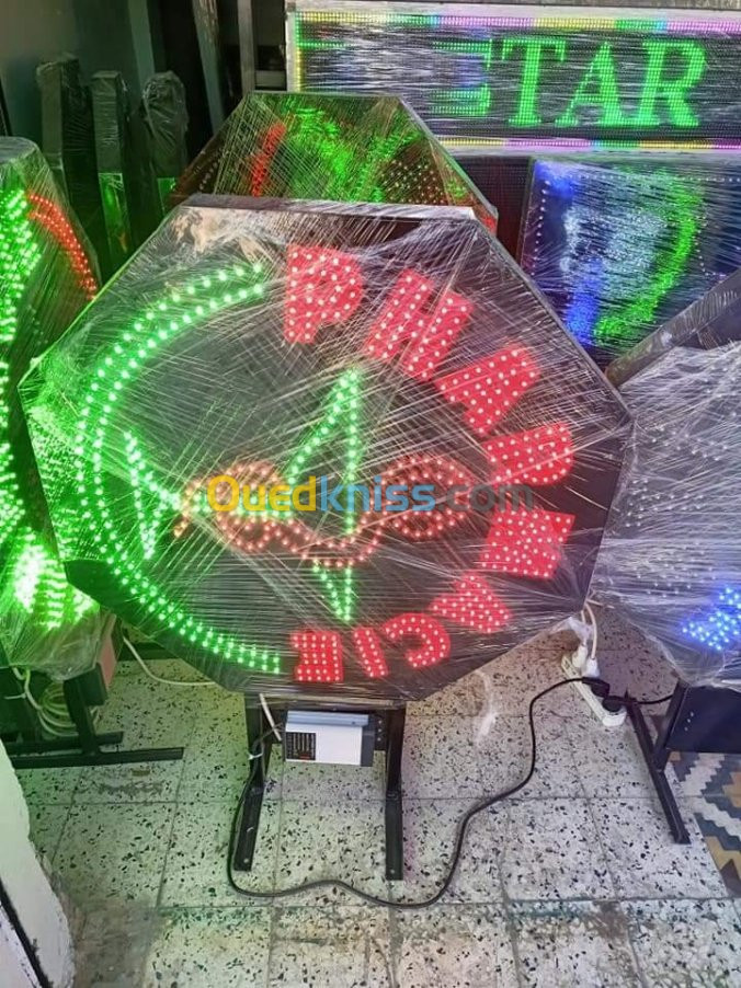 Enseigne lumineuse LED لوحات اشهارية