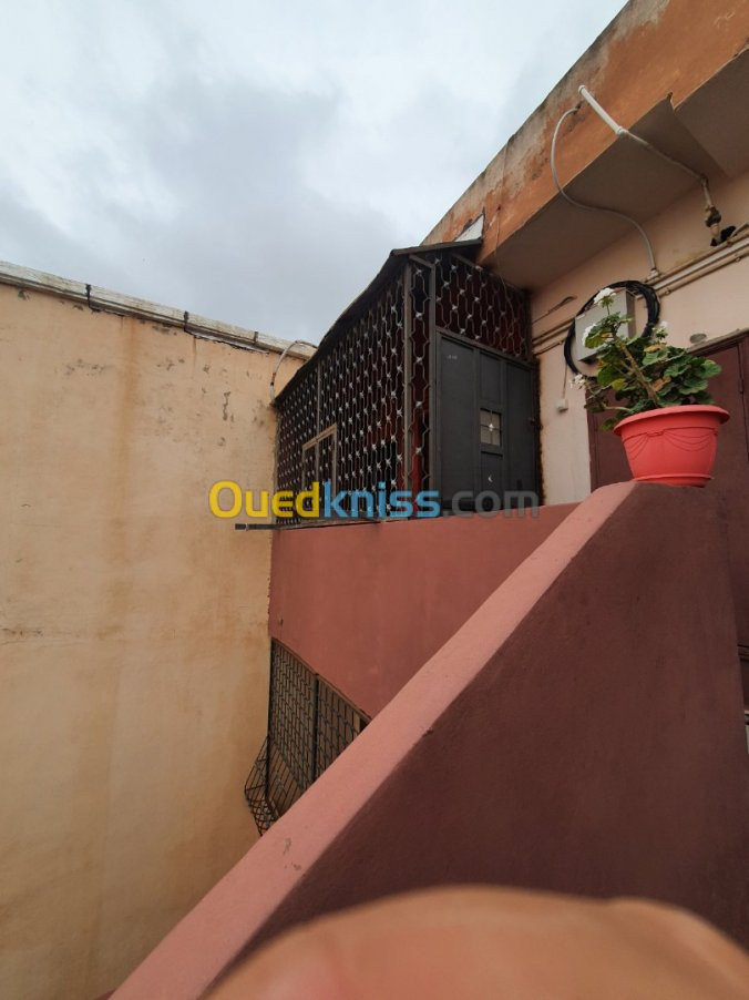 Vente Appartement F3 Oran El Kerma